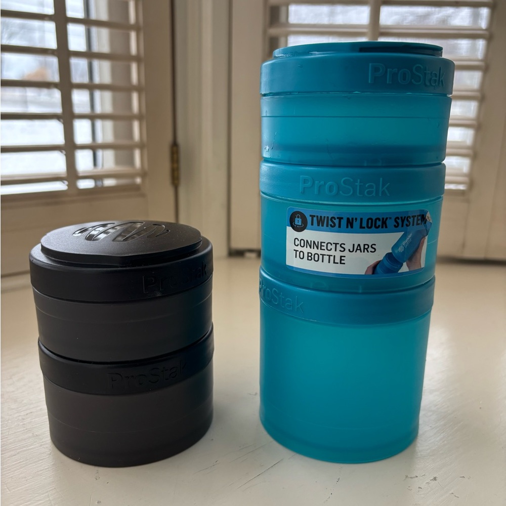 Prostak Interlocking Stackable Containers